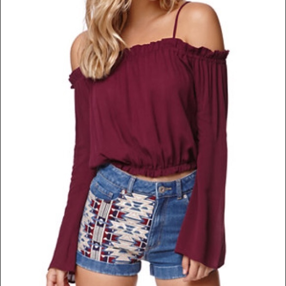 Pacsun la hearts cold shoulder smock top